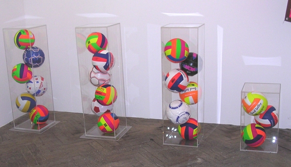 Boites à ballons - 2004