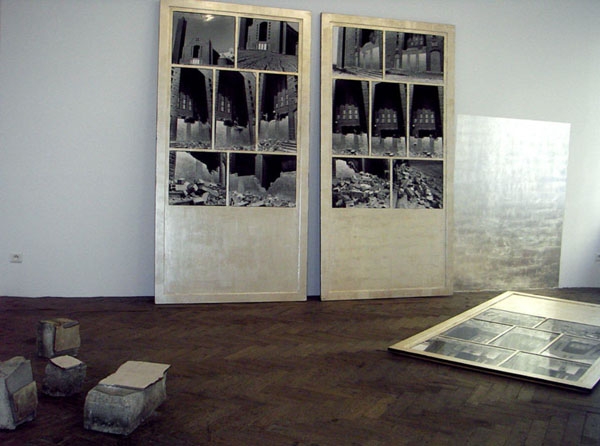 Bright interval, installation -  1988-2005