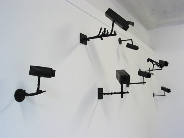 Exposition La foi de la jungle, Le pavé dans la mare, Besançon - 2006